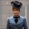 D�but de la sixi�me saison de Miss Scarlet avec Kate Phillips sur PBS